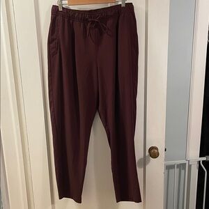 Old Navy Women's Burgundy Billie High Rise Pants